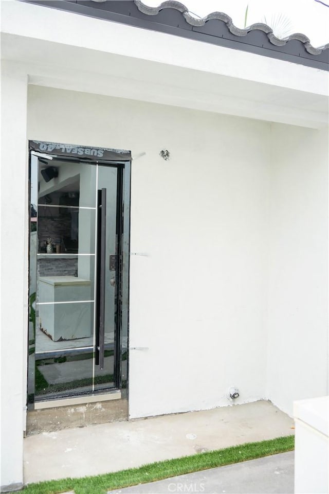 9359 Cecilia St, Downey, CA 90241 - property entrance featuring stucco siding