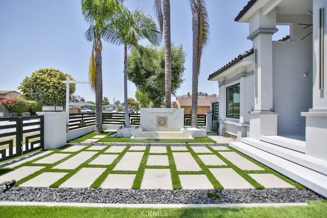 9359 Cecilia St, Downey, CA 90241 - view of yard