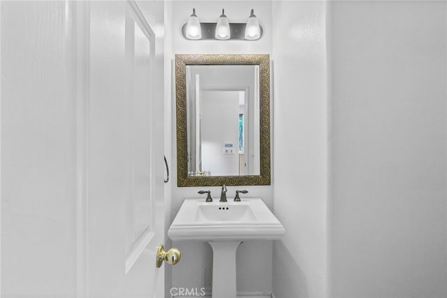 3 Kyle Ct, Ladera Ranch, CA 92694 - view of bathroom