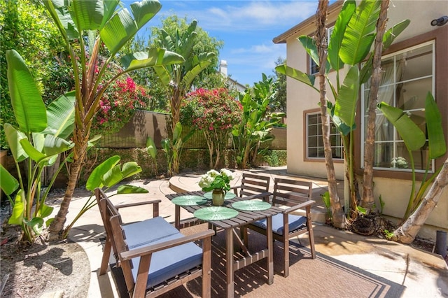 3 Kyle Ct, Ladera Ranch, CA 92694 - fenced backyard featuring a patio