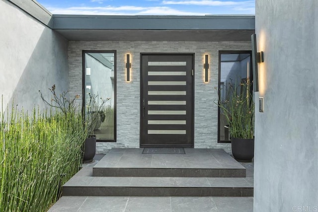 6544 Caminito Northland Ln, Jolla, CA 92037 - property entrance featuring stucco siding