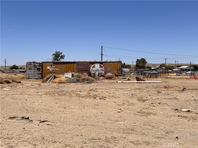 29095 Arrowhead Ave, Barstow, CA 92311 - view of yard