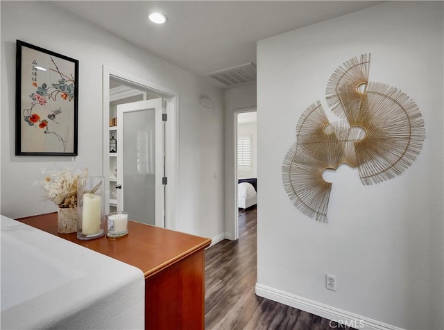 205 W Sparkleberry Ave, Orange, CA 92865 - hallway featuring dark wood finished floors and recessed lighting