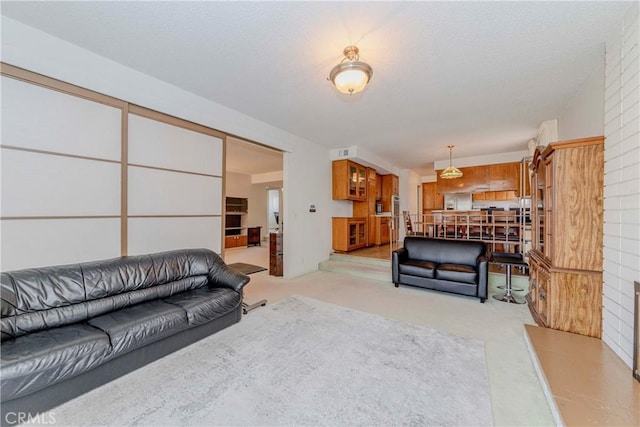 2033 W 169th Pl, Torrance, CA 90504 - living area featuring light carpet