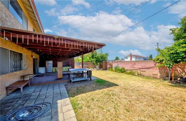 2033 W 169th Pl, Torrance, CA 90504 - fenced backyard with a patio area