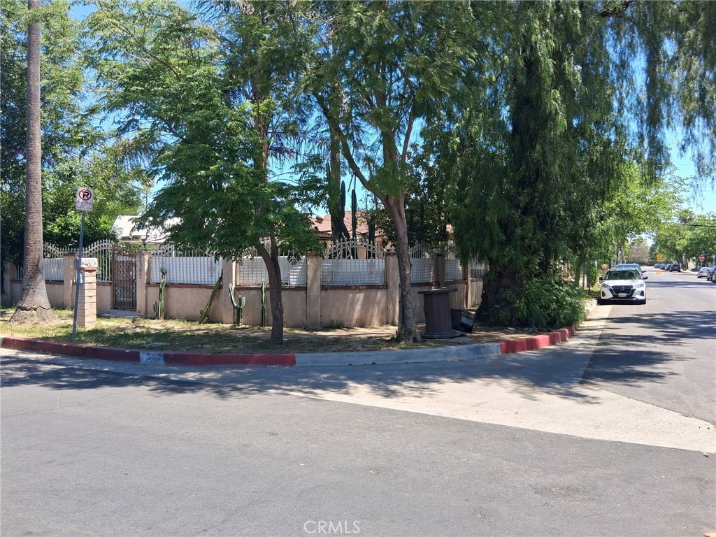 7502 Remmet Ave, Canoga Park, CA 91303 - photo 1