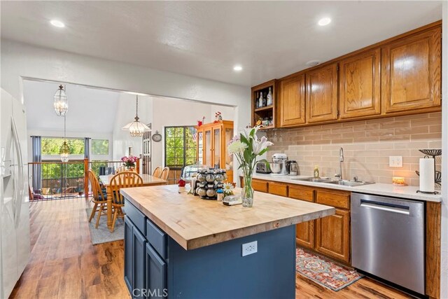 27528 Ashwood Ln, Lake Arrowhead, CA 92352 - photo 12