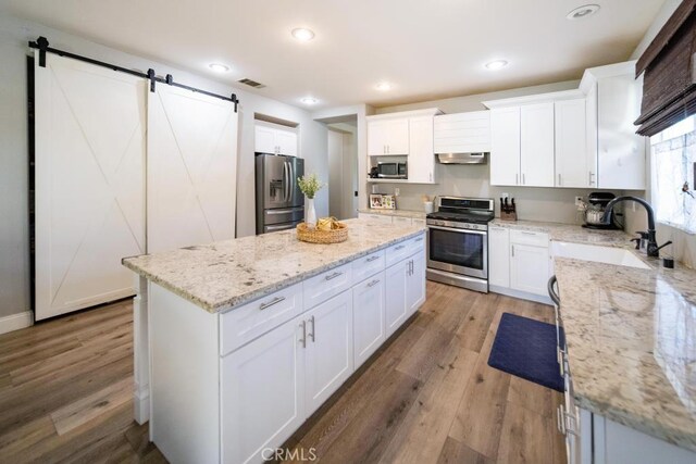31090 Florence Ct, Winchester, CA 92596 - photo 12