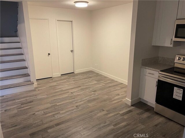 7300 Lennox Ave Unit I5, Van Nuys, CA 91405 - photo 4