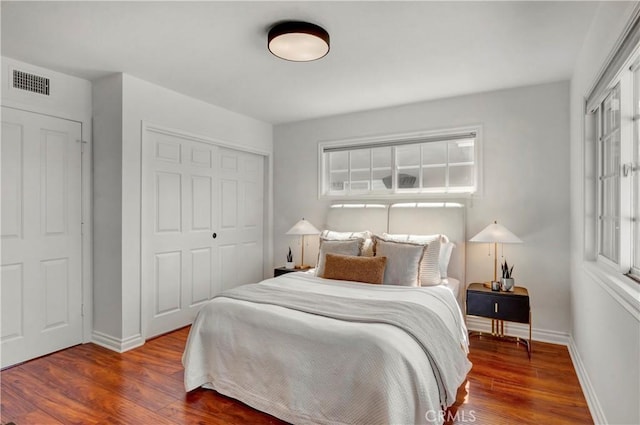 6232 Richmond Ave, Garden Grove, CA 92845 - bedroom with wood finished floors and a closet