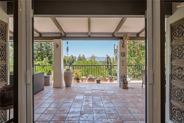 24311 Sylvan Glen Rd, Calabasas, CA 91302 - view of patio / terrace