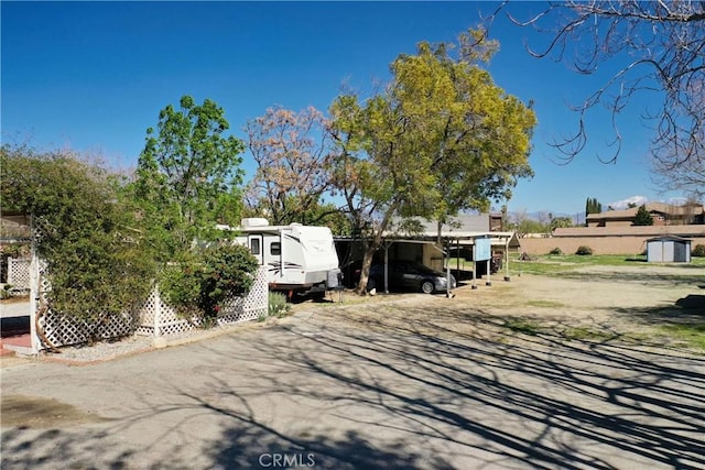 193 N Maple Ave, Fontana, CA 92335 - view of front of house featuring a shed
