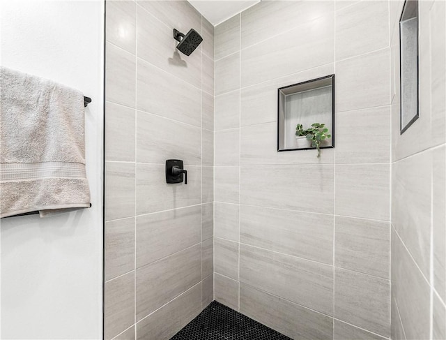 6816 E Driscoll St, Long Beach, CA 90815 - full bathroom featuring tiled shower