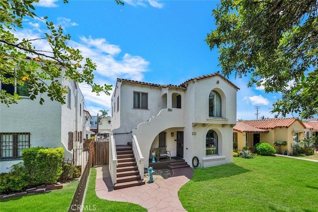 2184 Cedar Ave, Long Beach, CA 90806 - view of front of property featuring stucco siding and a tile roof