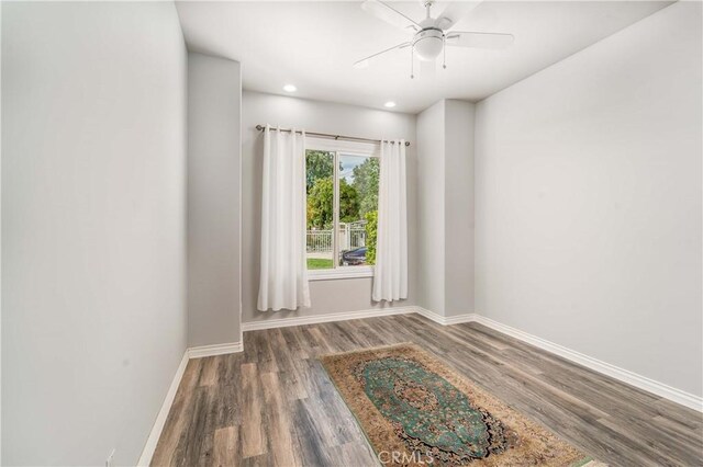 5206 Topeka Dr, Tarzana, CA 91356 - photo 31
