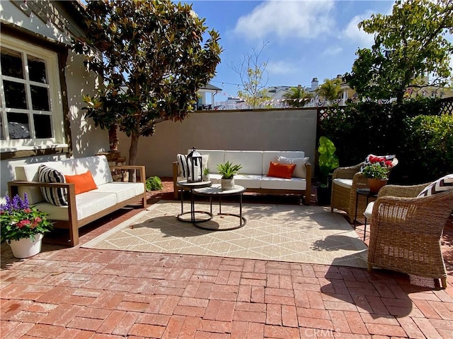 135 Turquoise Ave, Newport Beach, CA 92662 - view of patio featuring outdoor lounge area