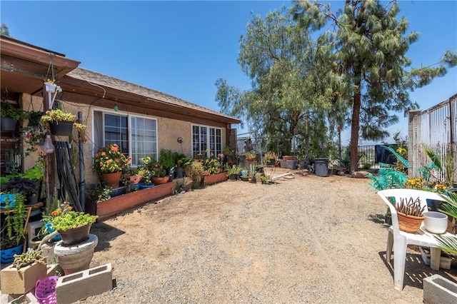4760 Crest Ave, Riverside, CA 92503 - view of yard featuring a vegetable garden