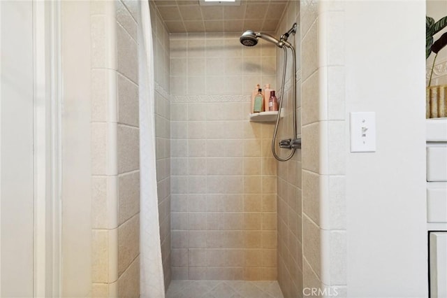 315 E Clinton Ave, Fresno, CA 93704 - full bathroom featuring a shower stall