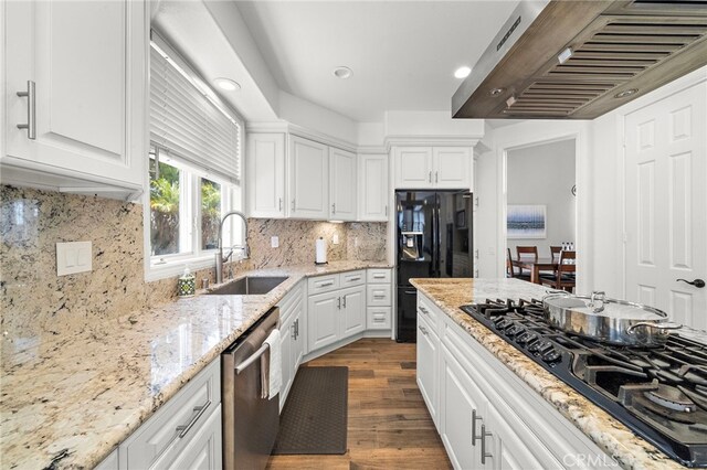 19025 Bayhill Ln, Huntington Beach, CA 92648 - photo 16