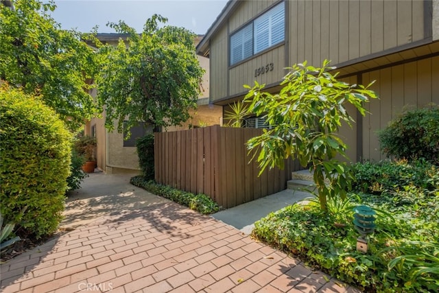 15053 Sherman Way Unit A, Van Nuys, CA 91405 - photo 1