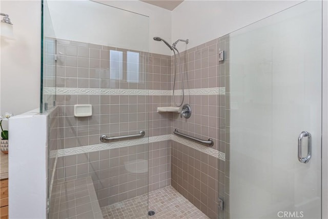 624 S Reese Pl, Burbank, CA 91506 - bathroom featuring a stall shower