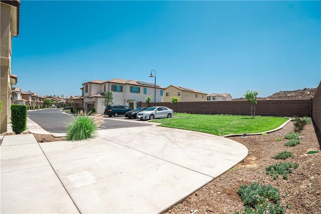12893 Breccia Way, Moreno Valley, CA 92555 - view of yard with a residential view