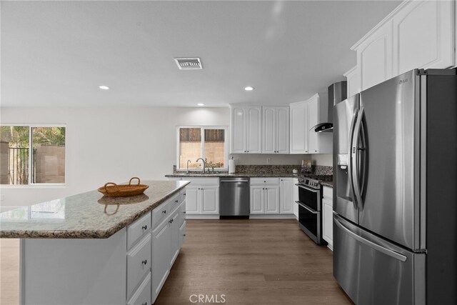 8119 Graystone St, Sunland, CA 91040 - photo 9