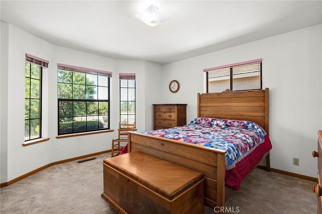 512 S Crawford Ave, Willows, CA 95988 - carpeted bedroom with multiple windows