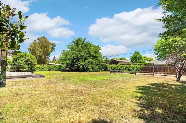 512 S Crawford Ave, Willows, CA 95988 - view of yard featuring a wooden deck