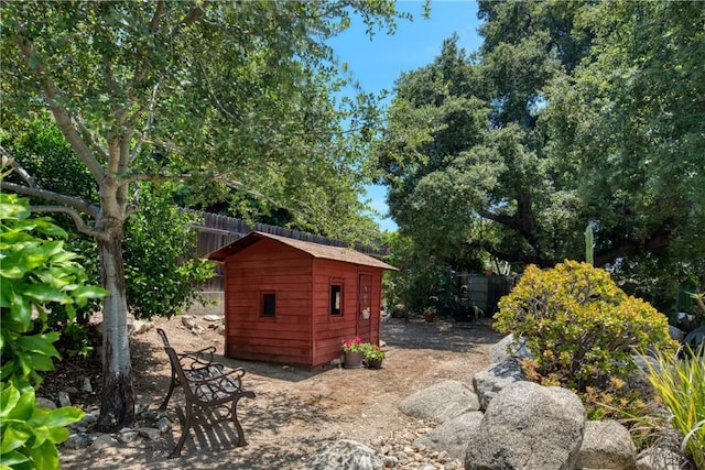 430 N Canyon Blvd, Monrovia, CA 91016 - fenced backyard with a shed
