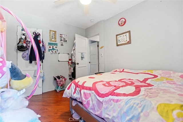 1445 W 155th St, Compton, CA 90220 - bedroom featuring wood finished floors and a ceiling fan