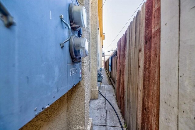 9203 Beach St, Los Angeles, CA 90002 - photo 41