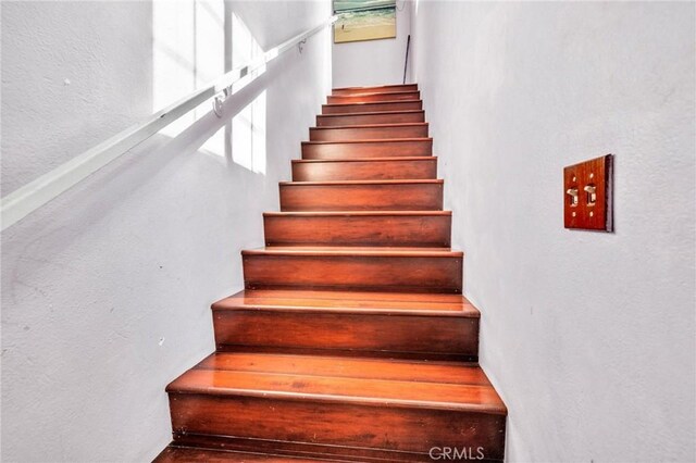 9203 Beach St, Los Angeles, CA 90002 - photo 7