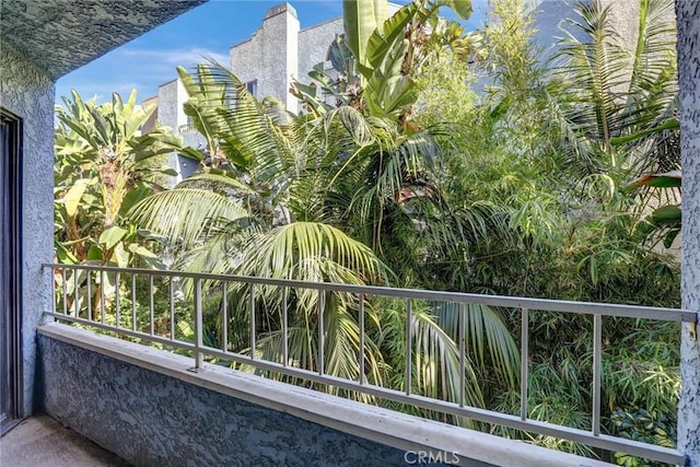 550 Orange Ave Unit 212, Long Beach, CA 90802 - view of balcony