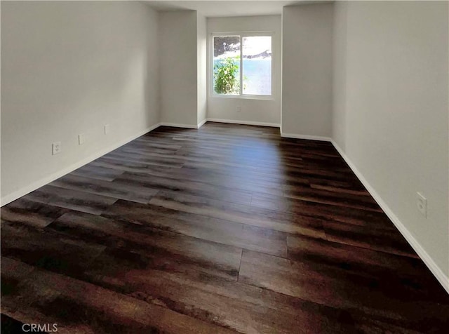 1564 Tanglewood Ln Unit 11, Escondido, CA 92029 - unfurnished room with dark wood finished floors and baseboards