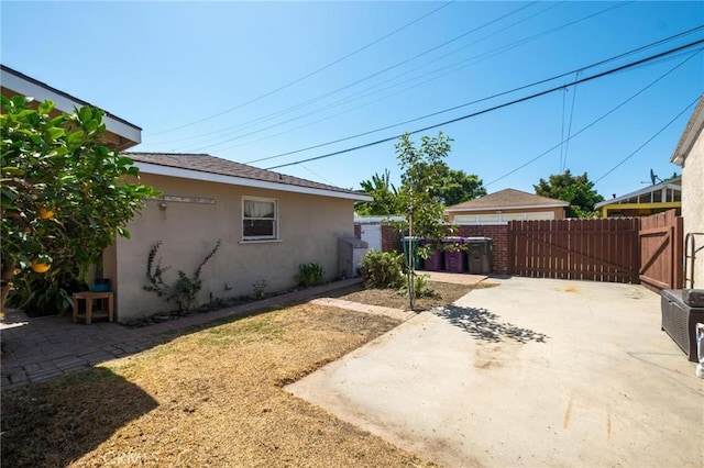 310 E Forhan St, Long Beach, CA 90805 - view of yard with a patio and a gate