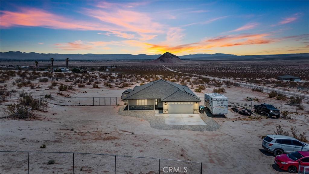 10715 Wilson Dr, California City, CA 93505 - photo 1