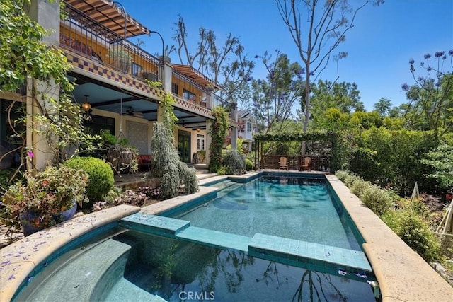 79 Dapplegray Ln, Rolling Hills Estates, CA 90274 - view of pool featuring ceiling fan and a pool with connected hot tub