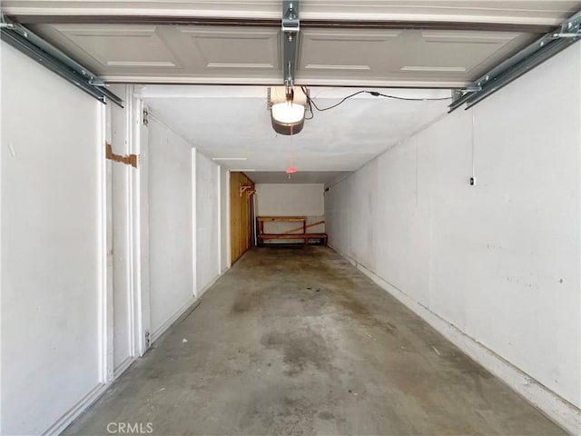 28021 Sarabande Ln Unit 1209, Canyon Country, CA 91387 - view of garage