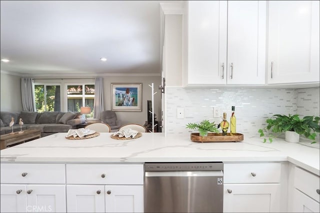 2358 Via Mariposa E Unit B, Laguna Woods, CA 92637 - kitchen featuring dishwasher, crown molding, open floor plan, white cabinets, and a peninsula