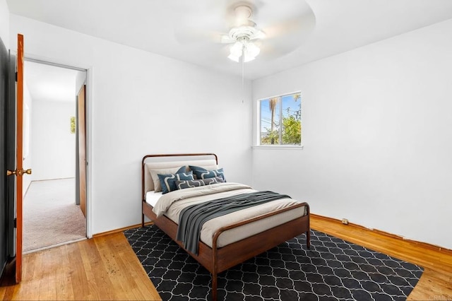855 Quail St, San Diego, CA 92102 - bedroom with light wood-type flooring and ceiling fan