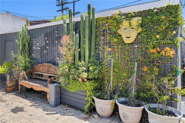 1944 Chariton St, Los Angeles, CA 90034 - photo 26