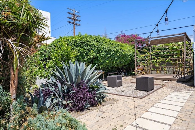1944 Chariton St, Los Angeles, CA 90034 - photo 4