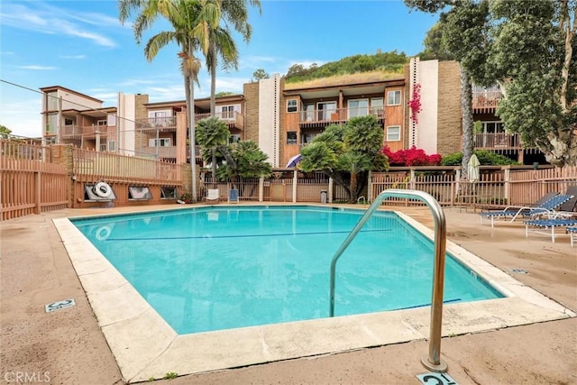 2600 Torrey Pines Rd Unit A13, La Jolla, CA 92037 - community pool featuring a patio area