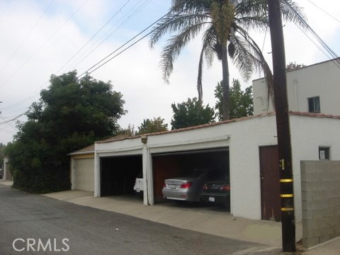 1237 S 3rd St, Alhambra, CA 91801 - view of detached garage