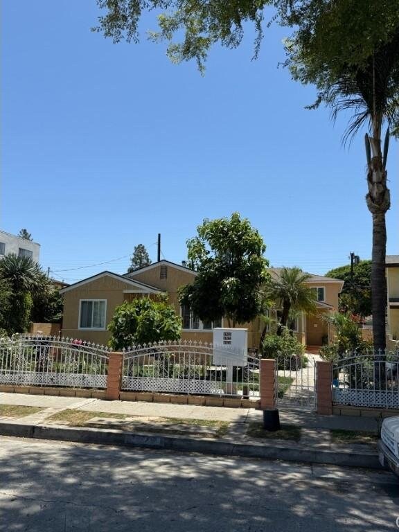 10920 Aletta Ave, Culver City, CA 90232 - photo 23