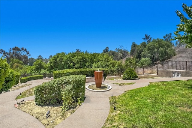 15841 Aurora Crest Dr, Whittier, CA 90605 - view of home's community