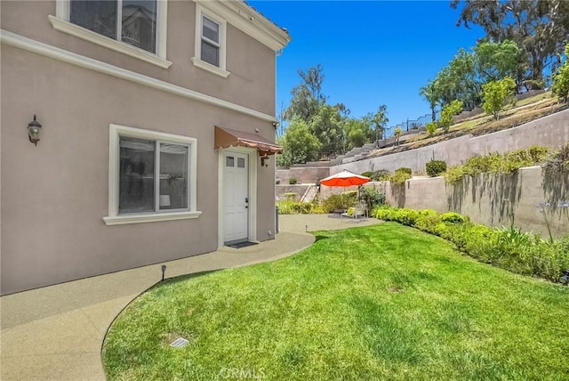 15841 Aurora Crest Dr, Whittier, CA 90605 - view of yard with a patio area