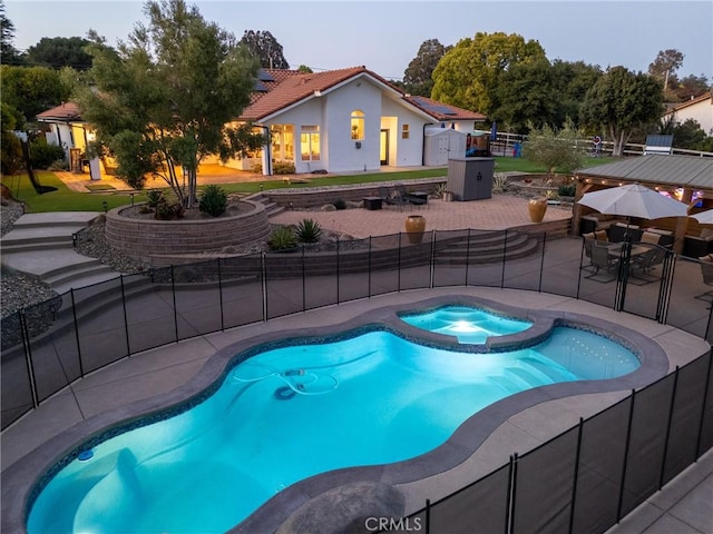 395 Mesa Rd, Nipomo, CA 93444 - view of pool featuring a patio and a pool with connected hot tub