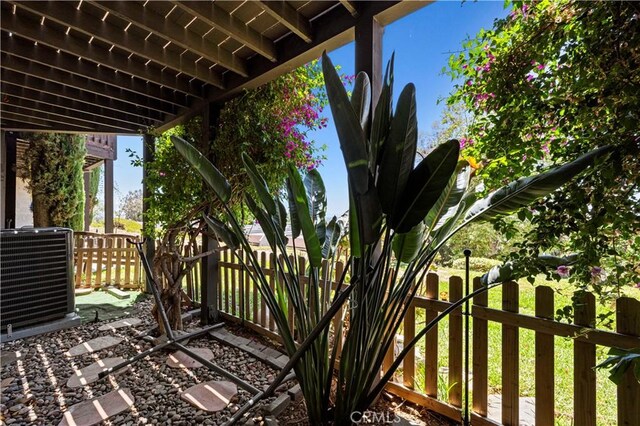 15614 Crestview Ln Unit 63, Granada Hills, CA 91344 - photo 22